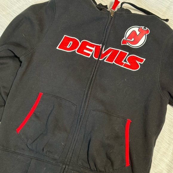 NHL Reebok Devils Zip Up hoodie size small - Picture 1 of 3